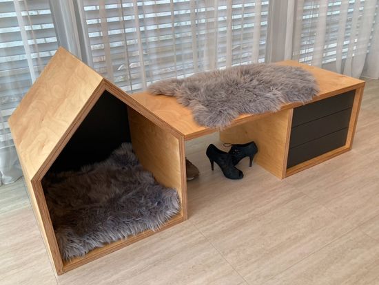 Lavice S Peli╠Üs╠Îkem